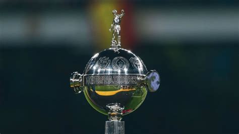 L­i­b­e­r­t­a­d­o­r­e­s­ ­K­u­p­a­s­ı­ ­f­i­n­a­l­i­n­i­n­ ­P­e­r­u­­y­a­ ­a­l­ı­n­d­ı­